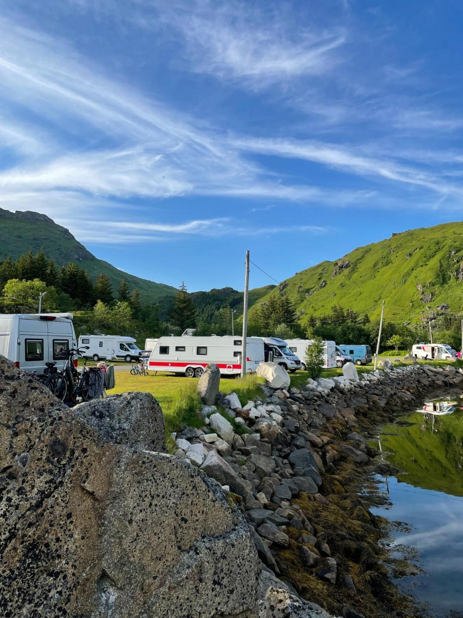 Brustranda Fjordcamping Valberg Esterno foto